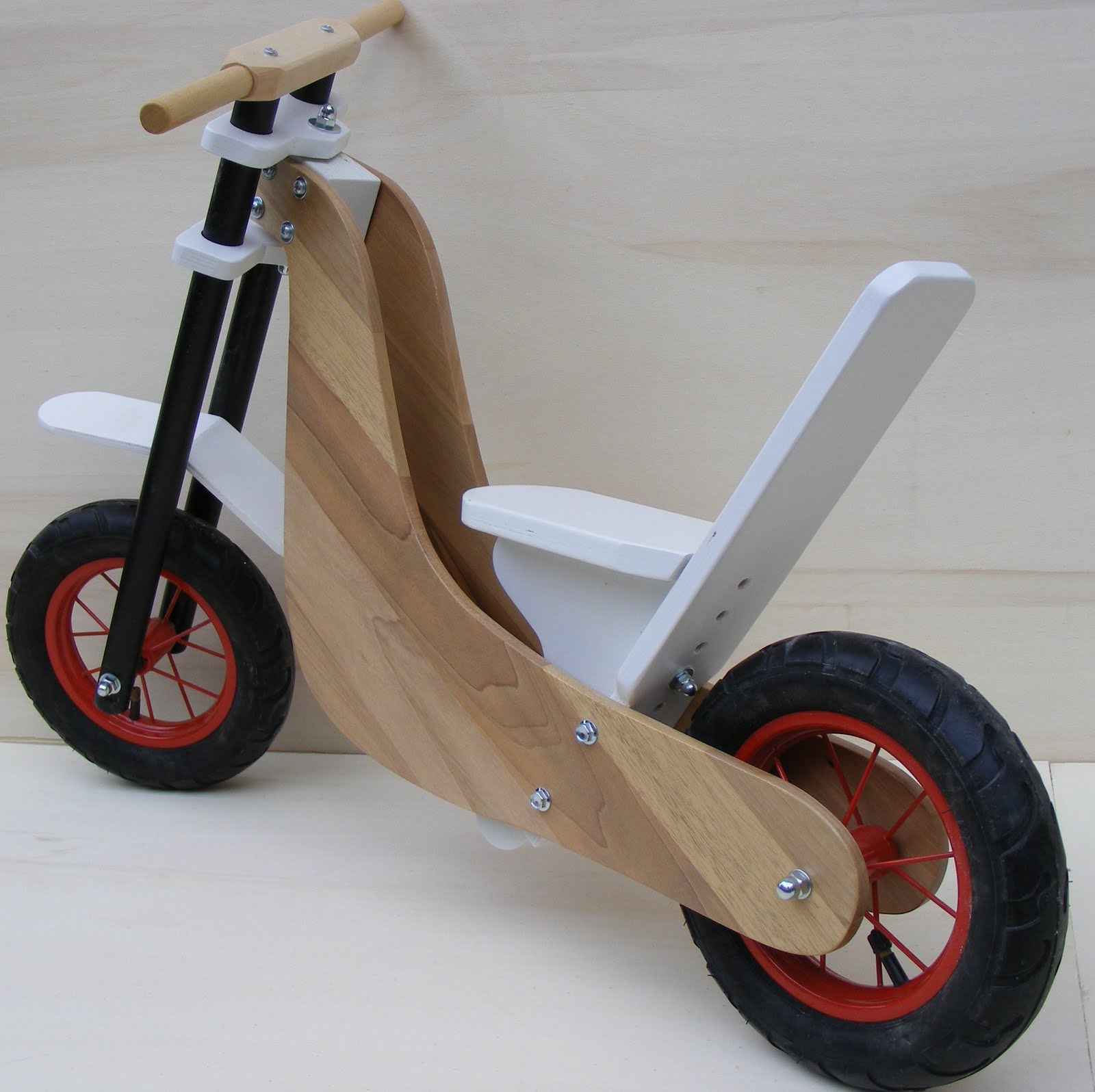 giocattoli-ruote-babymoto