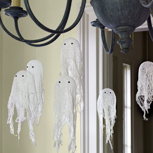halloween-decorazioni-casa-fantasmi-lampadario