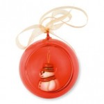 idee-addobbi-natale-thun-pallina-rossa-con-pupazzo-di-neve