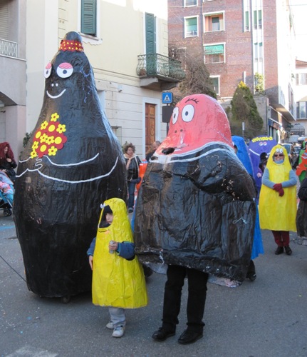 costume-carnevale-barbapapa-famiglia