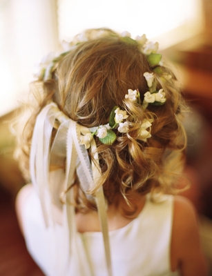 acconciature-prima_-comunione-boccoli-coroncina