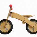 regali-bambini-bicicletta-senza-pedali-wood