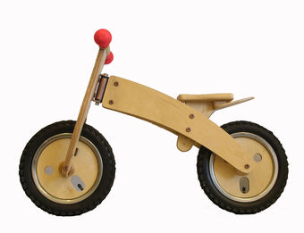 regali-bambini-bicicletta-senza-pedali-wood