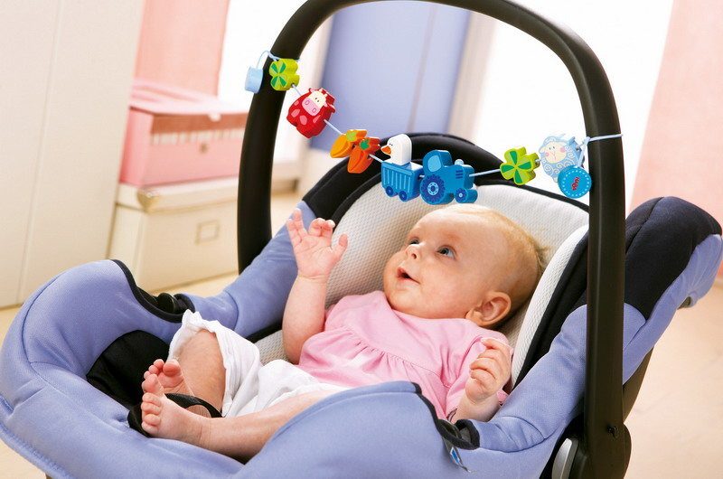 vestire neonato in primavera