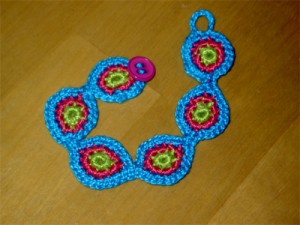 braccialetto colorato