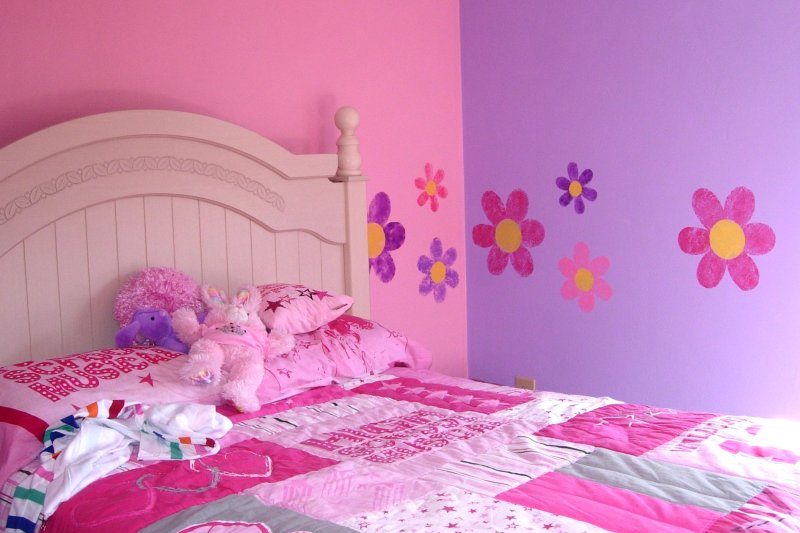 cameretta bimba decorata