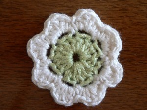 tutorial fiori all'uncinetto