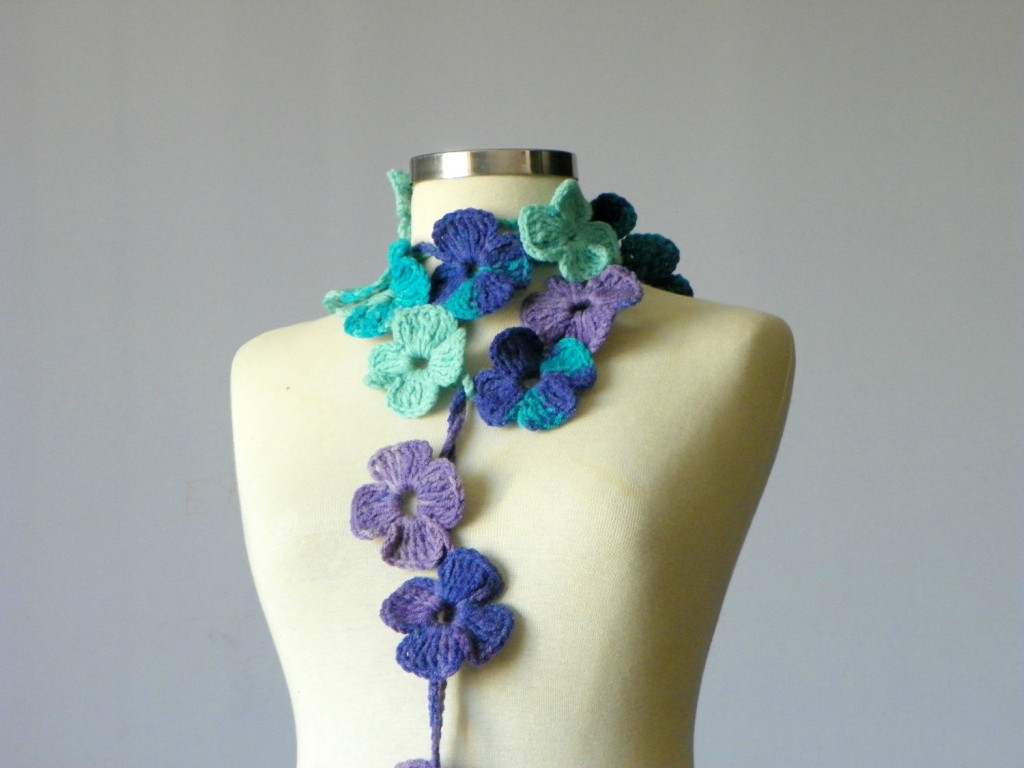 natale-uncinetto-regali-collana