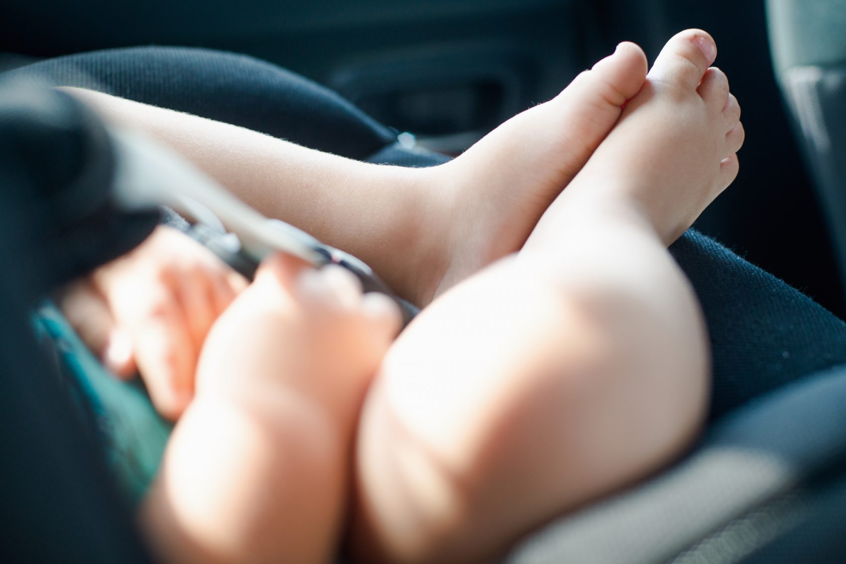 quando un bambino può viaggiare davanti