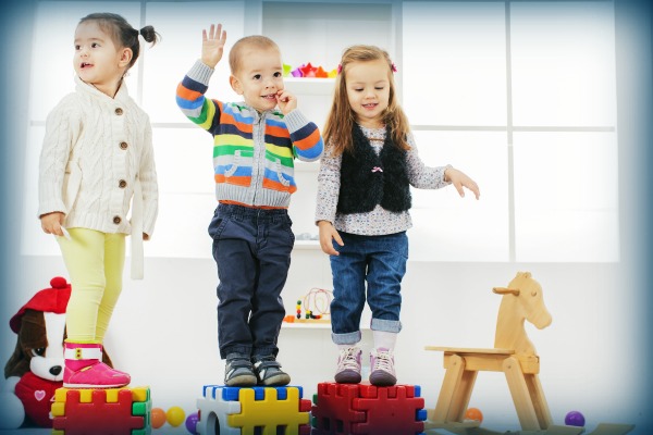 cosa fare con i bambini in inverno in casa