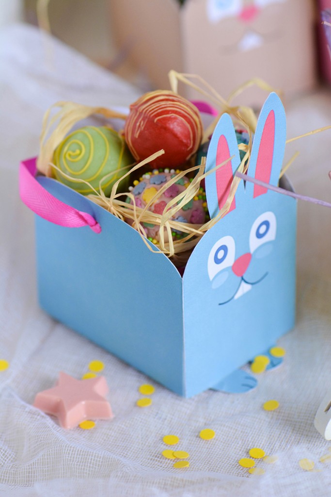 Lavoretti di Pasqua: come fare un portaovetti