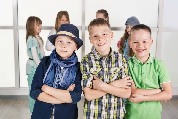 Abbigliamento spotivo da viaggio per bambini