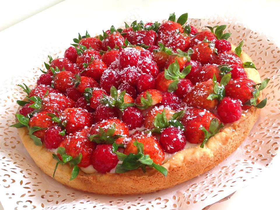 Menù facile da fare con i bambini Crostata di fragole, lamoni e cocco_ compertina