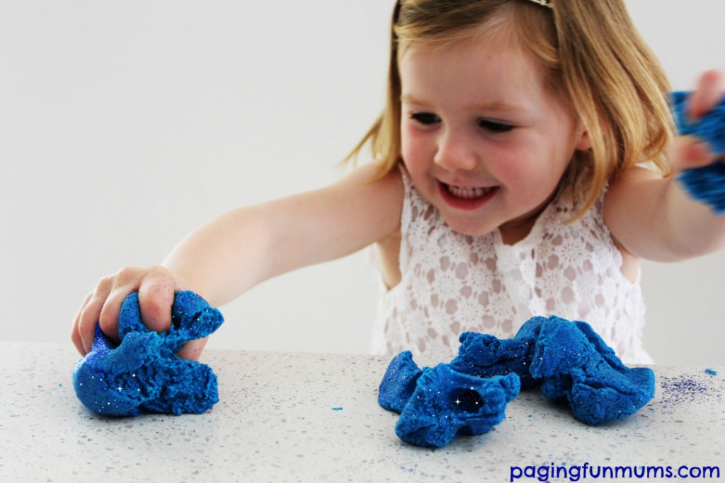 Giochi per una festa a tema Frozen_pastillina