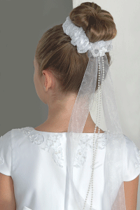 acconciature prima comunione chignon