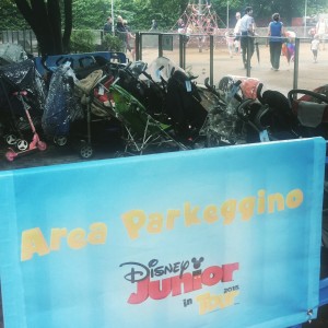 disney junior in tour_area parcheggino