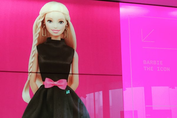 Barbie Mudec