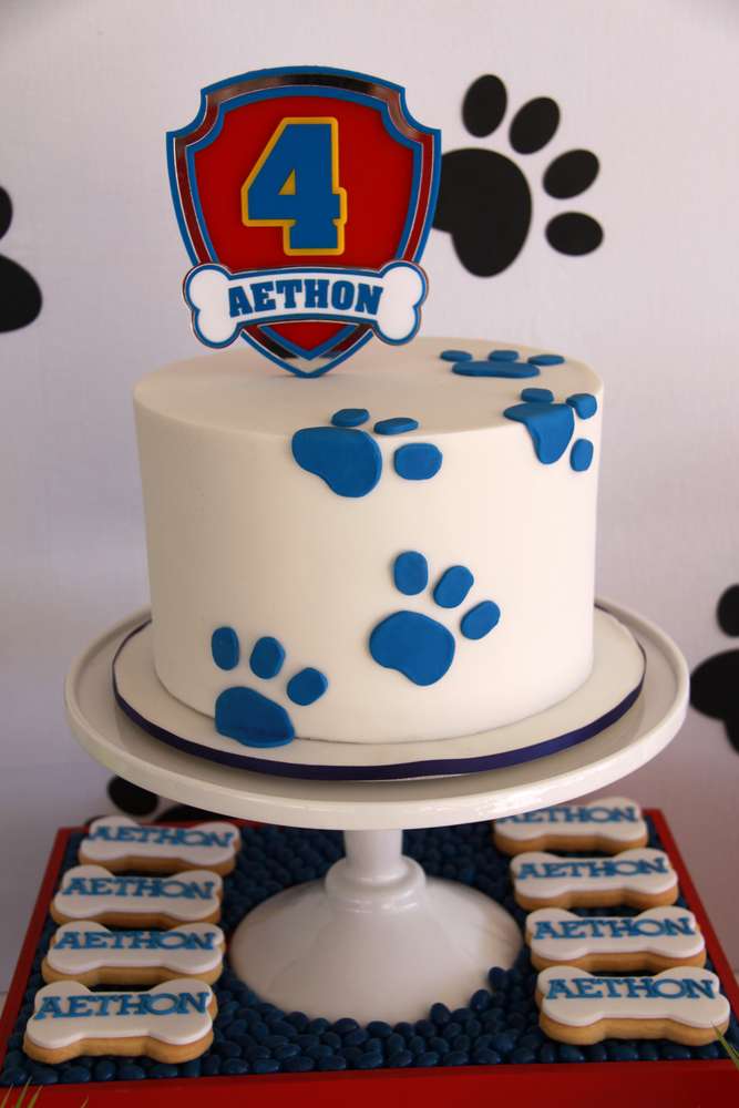 Torte di compleanno della Paw Patrol _impronte di cane