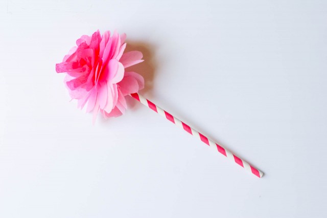come fare i fiori di carta per addobbi cerimonie