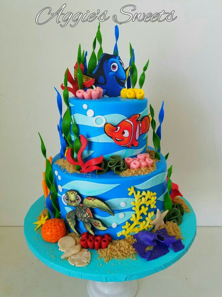 torte-di-compleanno-di-dory-e-nemo_pasta-di-zucchero-2-piani