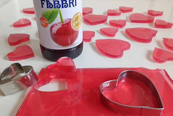 cuoricini di gelatina con sciroppo Amarena Fabbri_tutorial