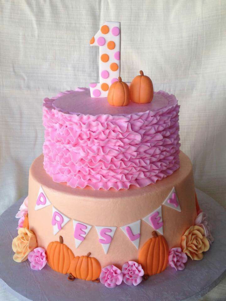 Torte di Halloween per feste di compleanno bambine con zucche e fiorellini