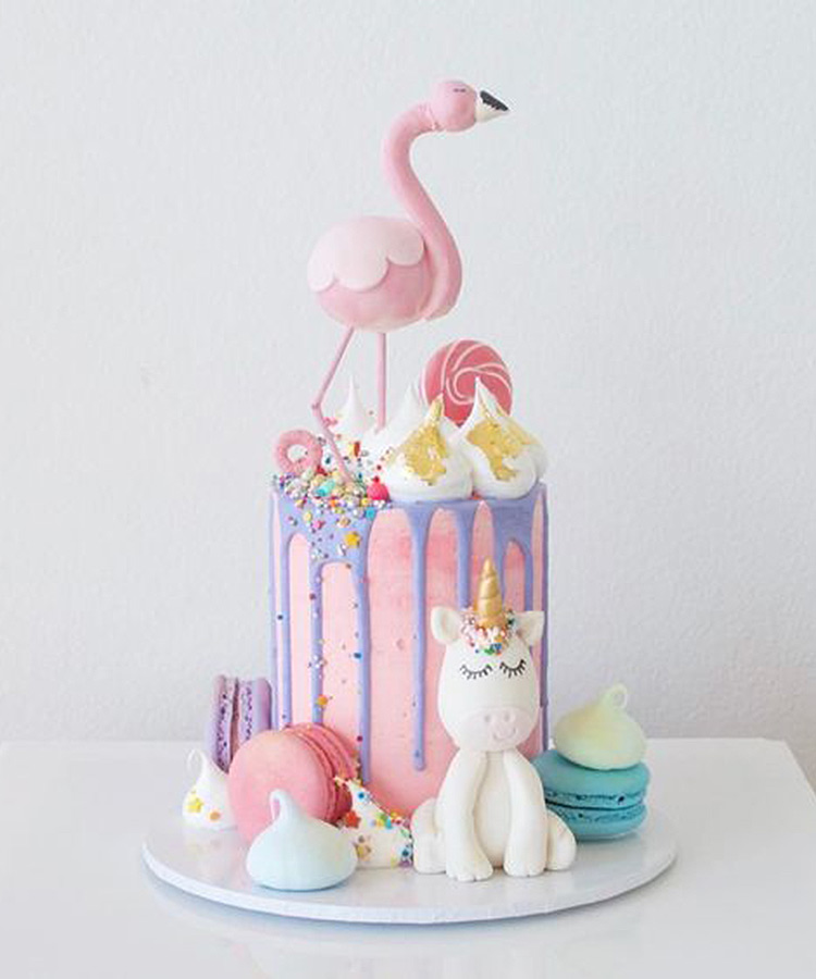 torte unicorno per feste di compleanno_ torta con fenicottero