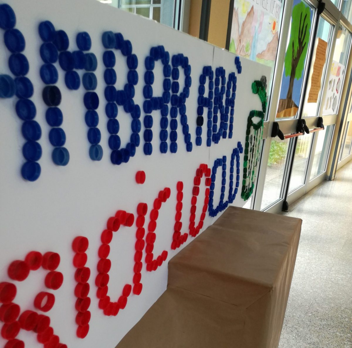 raccolta differenziata riciclo di classe