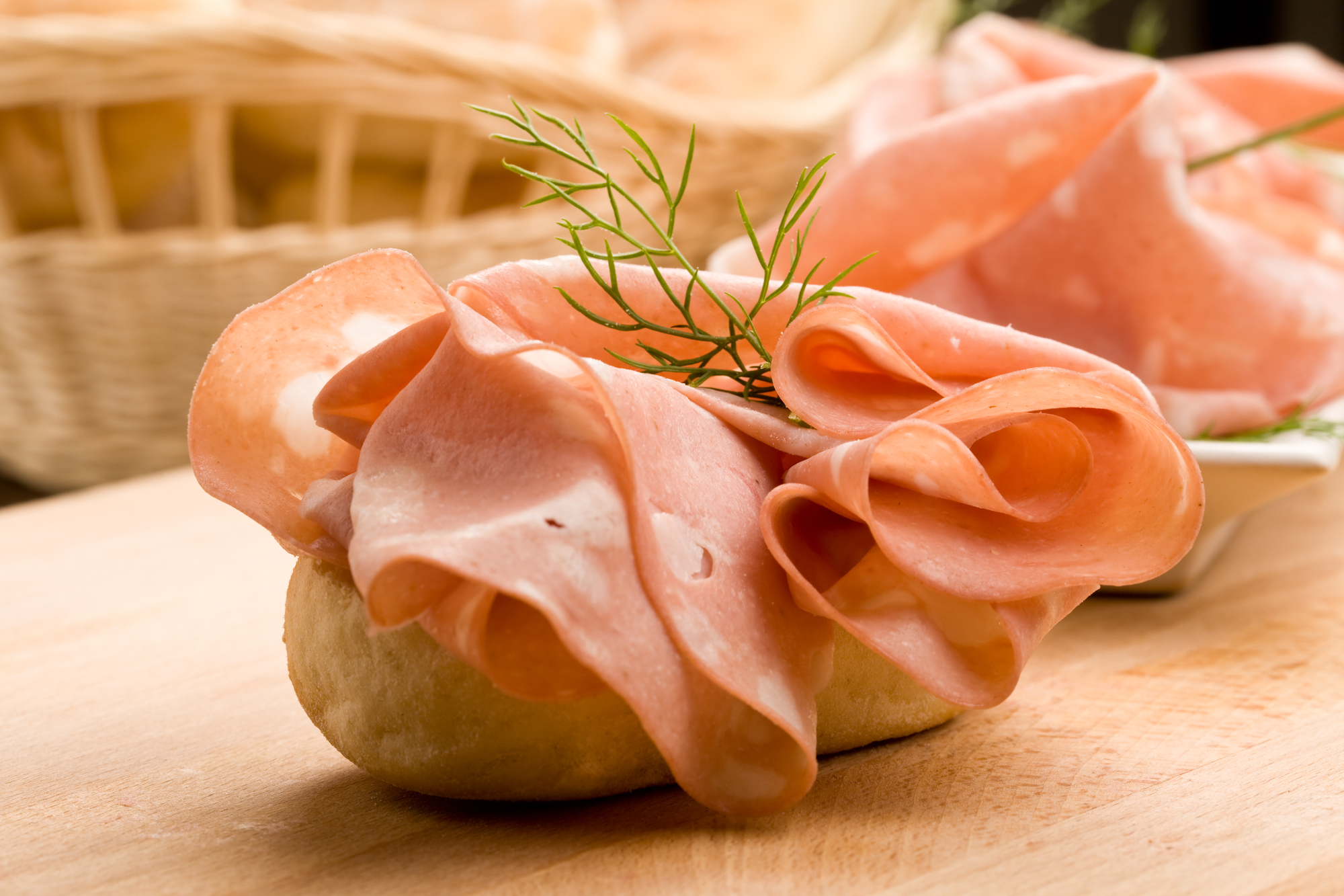 Mortadella in gravidanza si può mangiare si o no Blogmamma.it