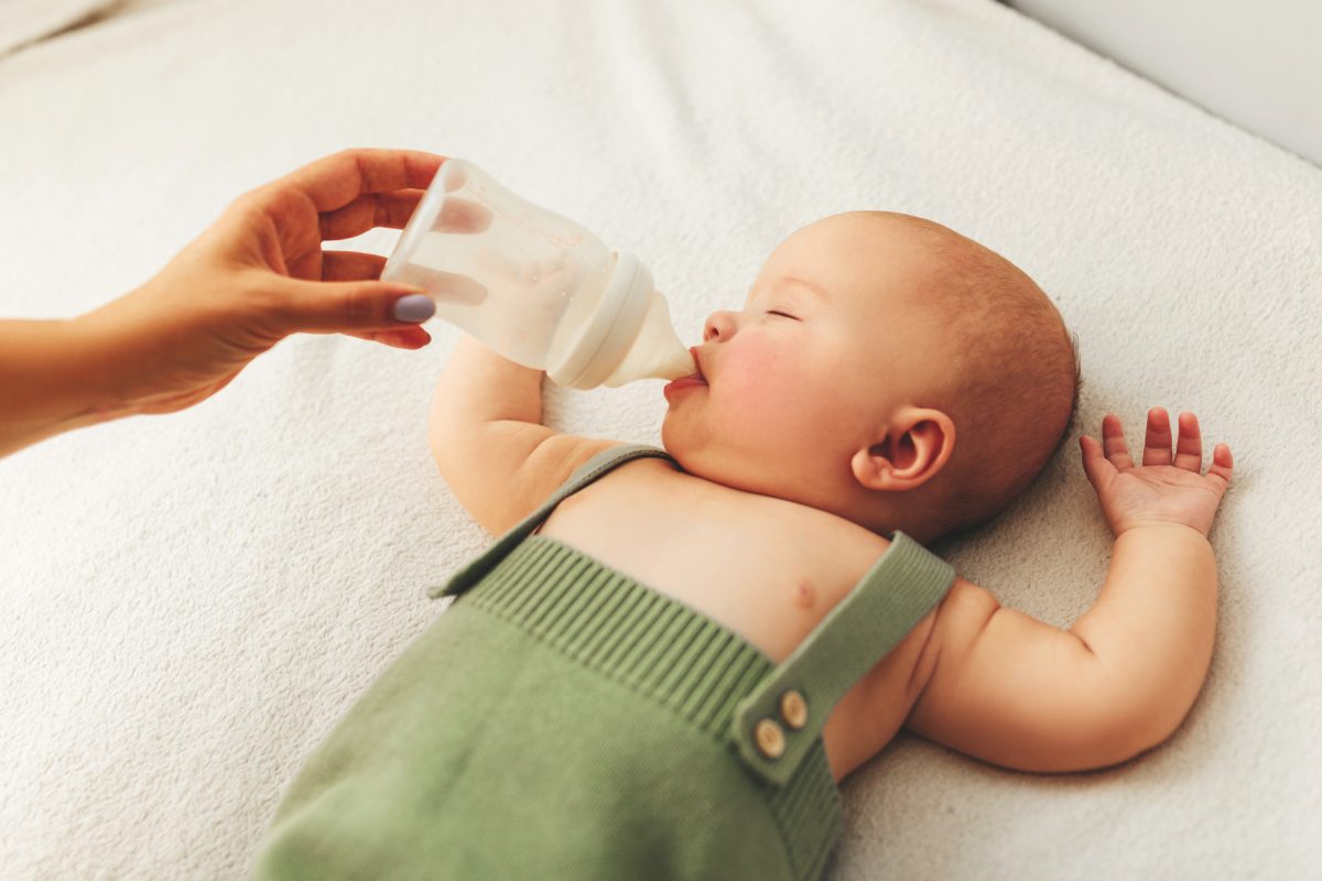 Latte artificiale neonato