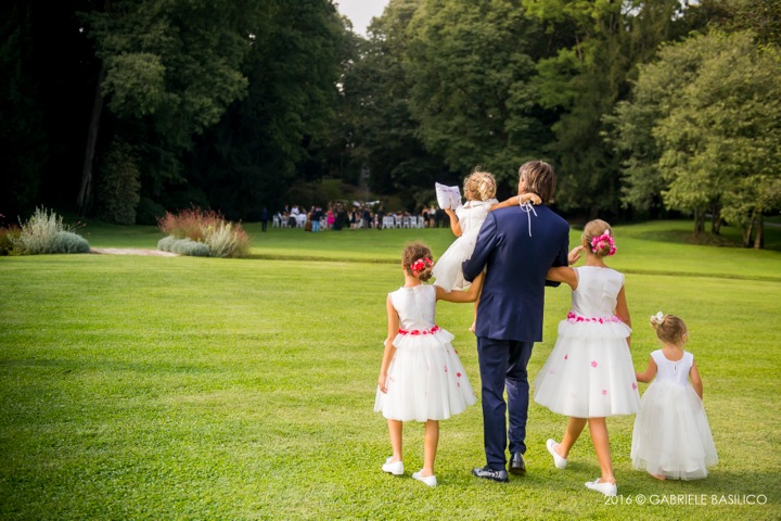 abiti da matrimonio per mamme con bambini piccoli 