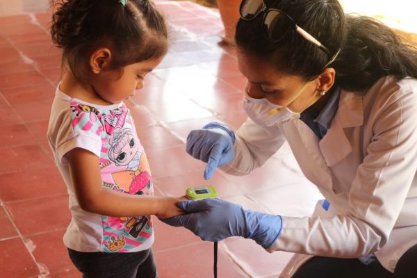 adozione a distanza salute bambini 