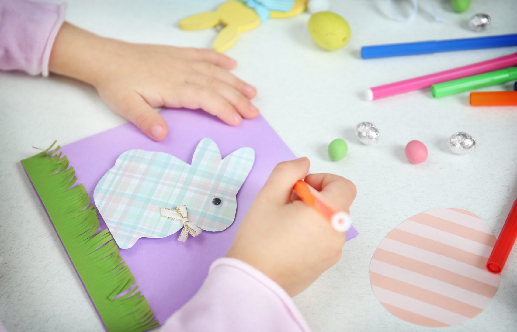 Kit Decorazione Uova Pasqua Fai Da Te - Con Stickers, Gemme, Pompon - Creativo Per Bambini - Foto 5
